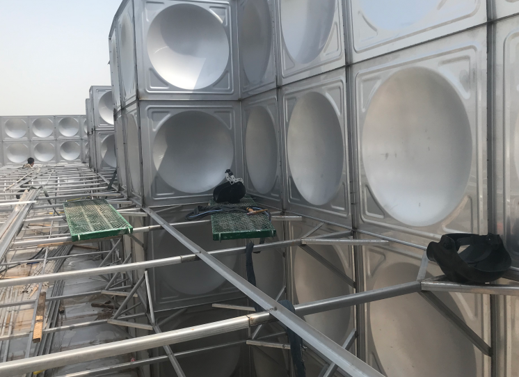 自贡不锈钢水箱是怎么达到保温功效的